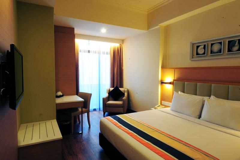 Hotel Sentral Seaview @ ​Beachfront Tanjung Bungah  Exterior photo