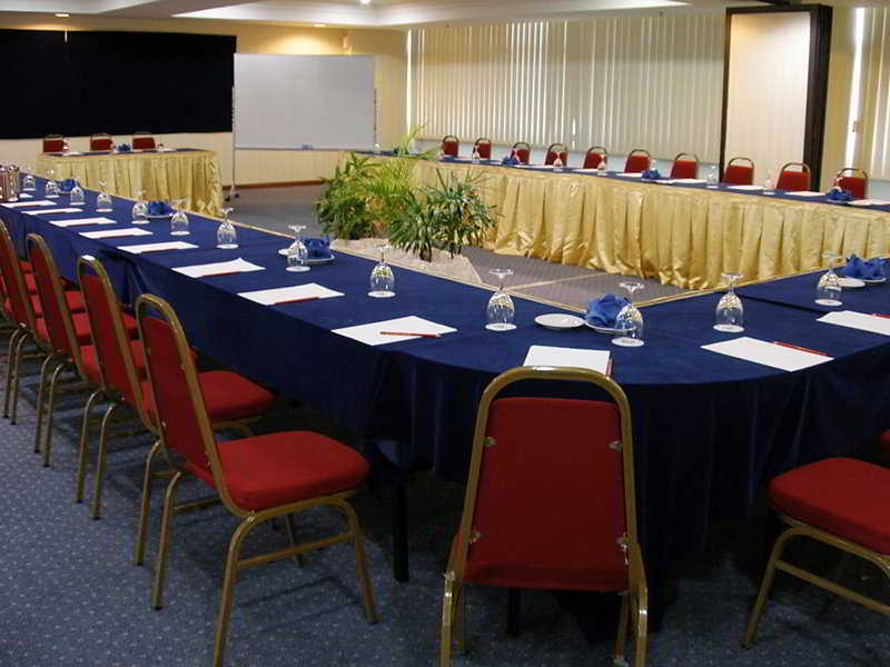 Hotel Sentral Seaview @ ​Beachfront Tanjung Bungah  Exterior photo
